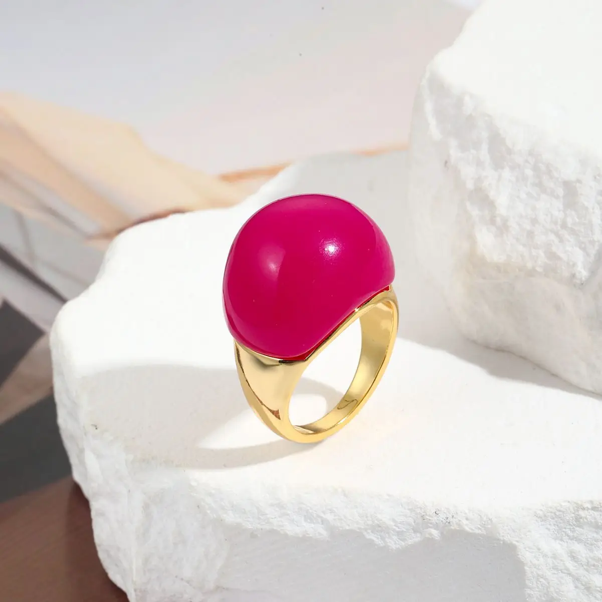 Exaggerated Fashion Rainbow Colorful Geometric Resin Oval Gold Color Metal Ring For Women Girl Wedding Party Vintage Jewelry INS