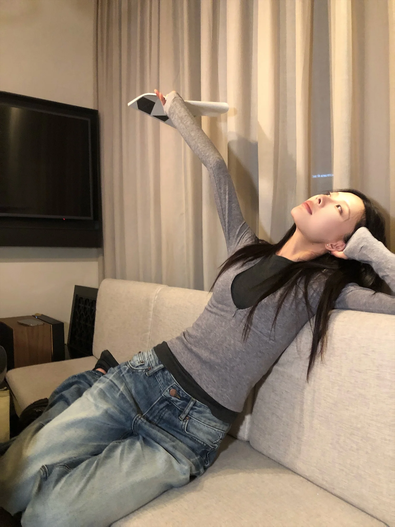 

Женский весенний корейский трикотажный свитер-имитация двойки с длинным рукавом, облегающий, для повседневной носки