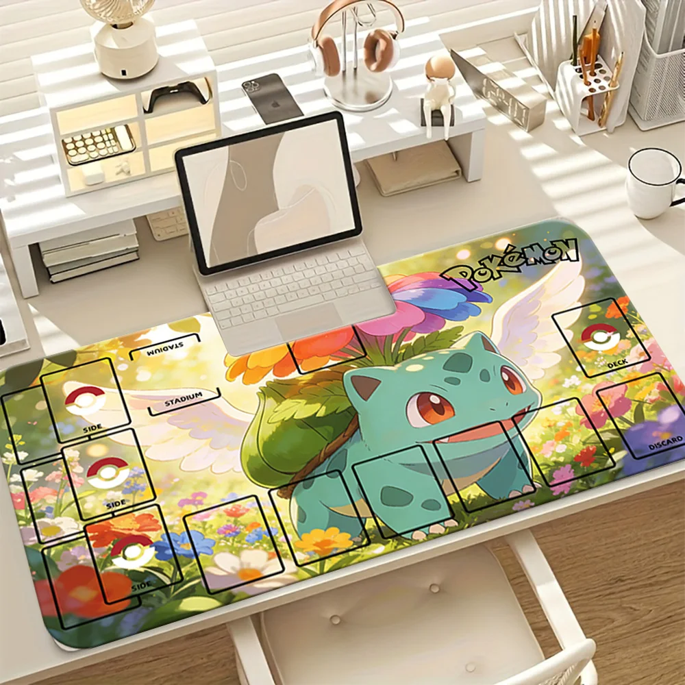 

Игровой коврик Mega Bulbasaur Floral Wings Pokemon TCG, большой расширенный коврик для мыши с зонами для карт, нескользящий коврик для стола