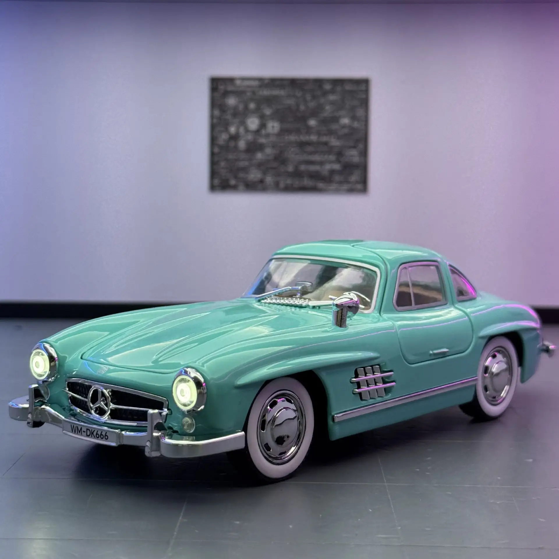 Modelo de coche clásico de simulación 1:22 300SL, vehículo de juguete extraíble con sonido y luz para niños, regalo para niños, adornos de coche en miniatura
