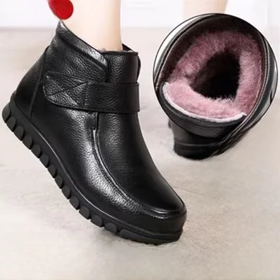 

Теплые хлопковые ботинки для женщин из натуральной кожи с меховой подкладкой, на плоской подошве, противоскользящие зимние ботинки, короткие ботильоны в корейском стиле