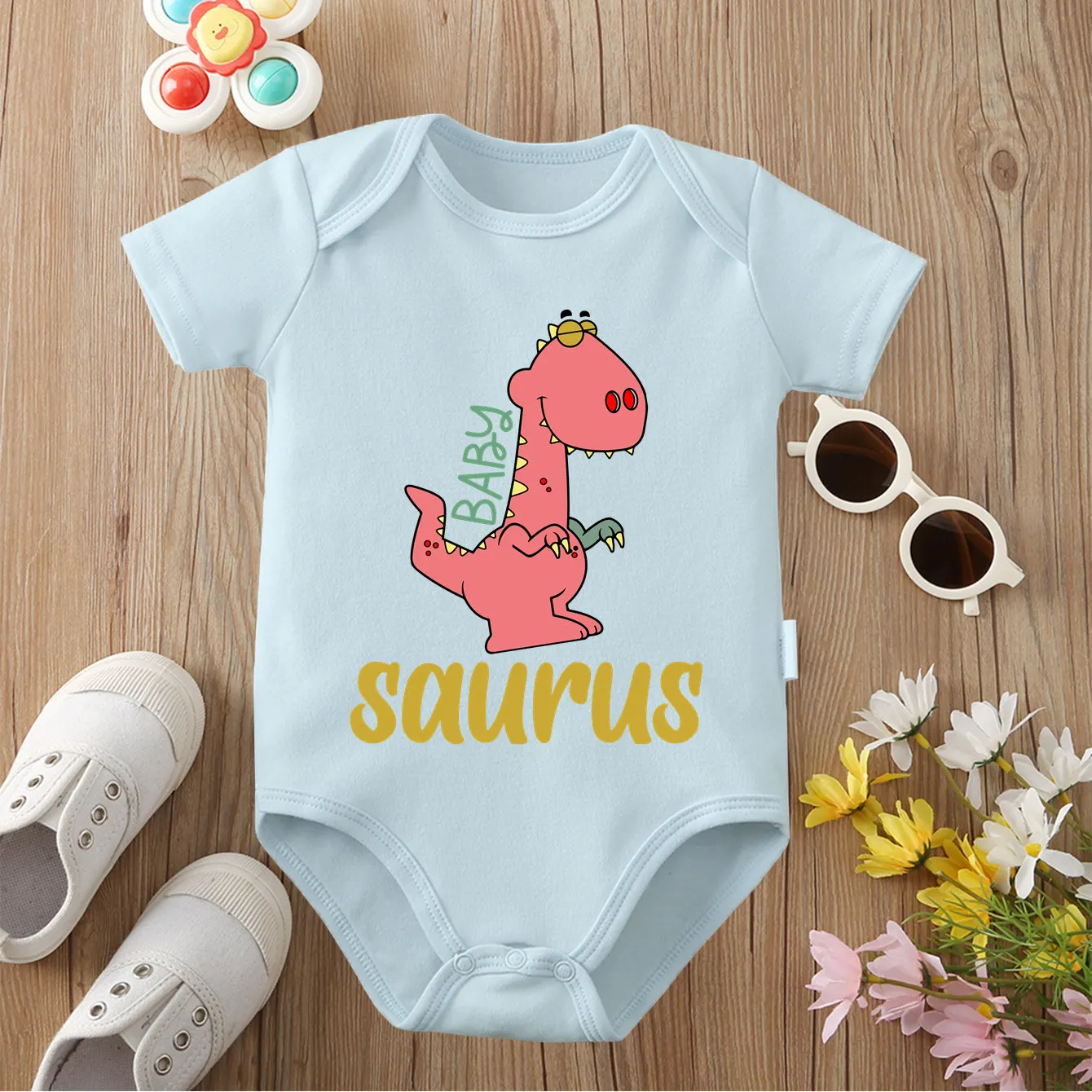 

Милый детский комбинезон с изысканным принтом динозавра, комбинезон из 100% хлопка, удобная ткань, боди для ребенка, комбинезон для новорожденных от 0 до 12 месяцев