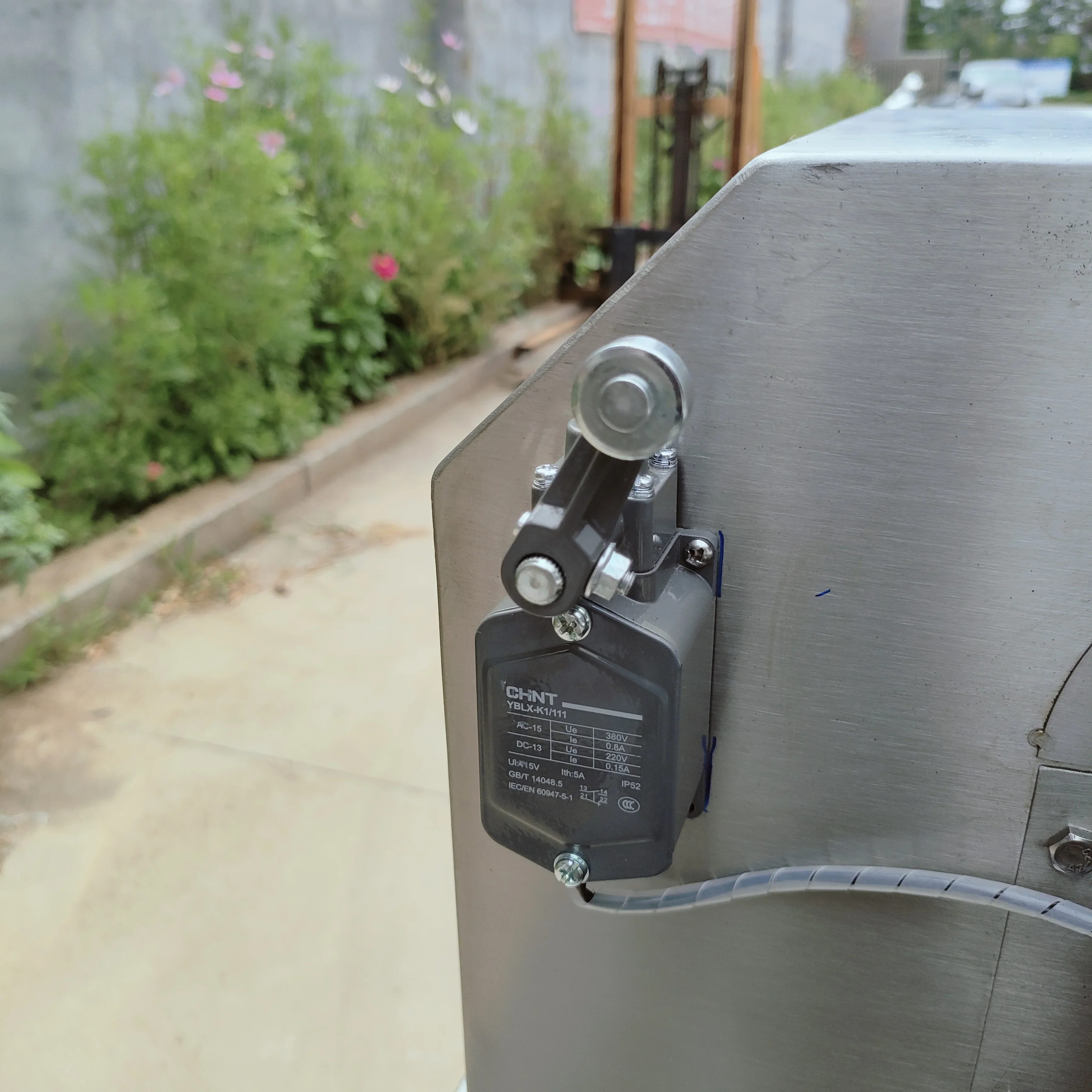 ステンレス製40Lミートボウルカッター、ソーセージチョッパーミキサー、果物・野菜グラインダーマシンをお手頃価格で