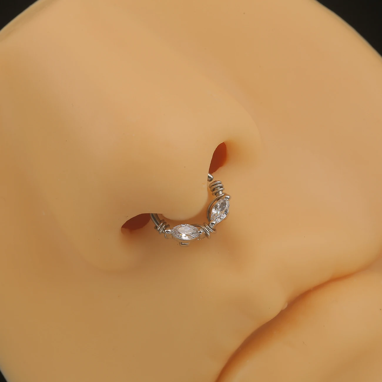 JHJT 18G الحاجز ثقب الأنف ورقة على شكل الفولاذ المقاوم للصدأ الأنف الدائري النساء الرجال مجوهرات للجسم