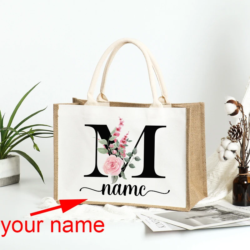 Nome personalizado Burlap Tote Shopper Bridesmaid Jute Gift Bag Linho Personalizado Festa Nupcial Bachelore Casamento Goodie Bag Meninas Viagem