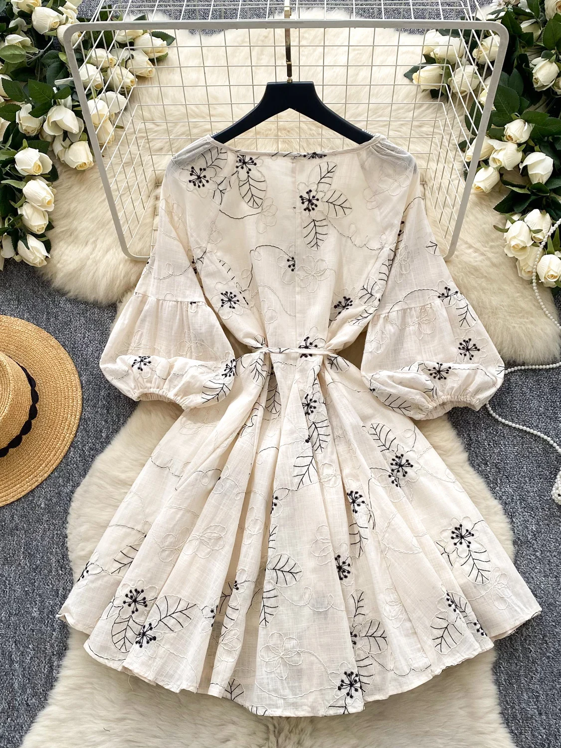 Vestido de Verão Estilo Boêmio com Estampa Floral para Mulheres, Saia Vintage com Cintura Ajustável e Mangas Curtas