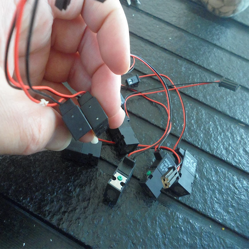 Imagem -06 - Furo 24vdc 10 mm Mini Micro Uso da Válvula Solenóide Lonati D4840090 para Lonati Série Gaol L454 L462 L404mr G615 Fl626 Máquina 2