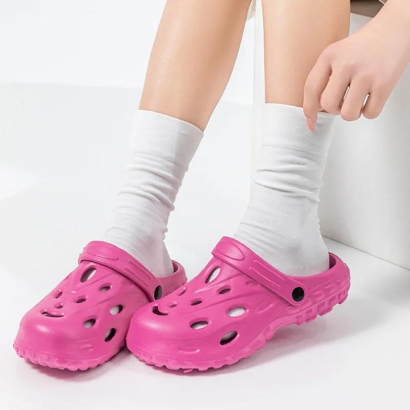 المرأة سميكة القاع قباقيب الصنادل الصيف في الهواء الطلق المضادة للانزلاق نعال شاطئ النساء إيفا مريحة مزيل العرق الصنادل سميكة وحيد