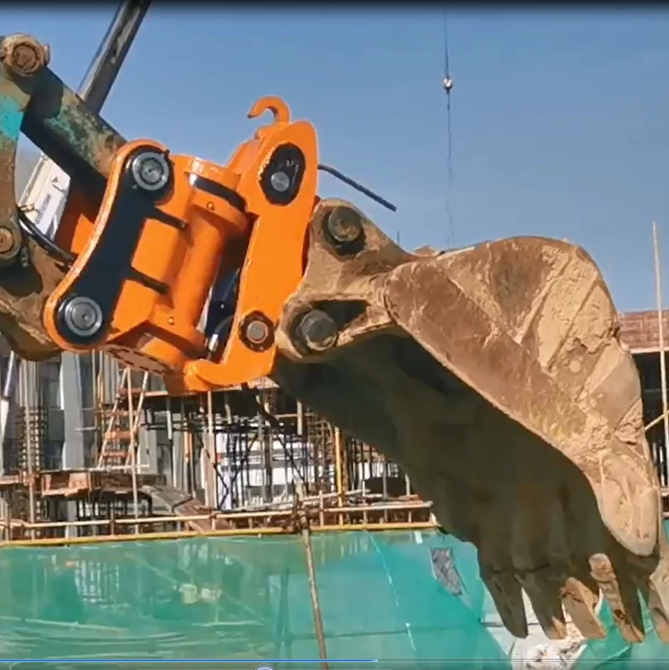 Multi Functional Machine Tool Tilt Quick Hitch For Front End Loader