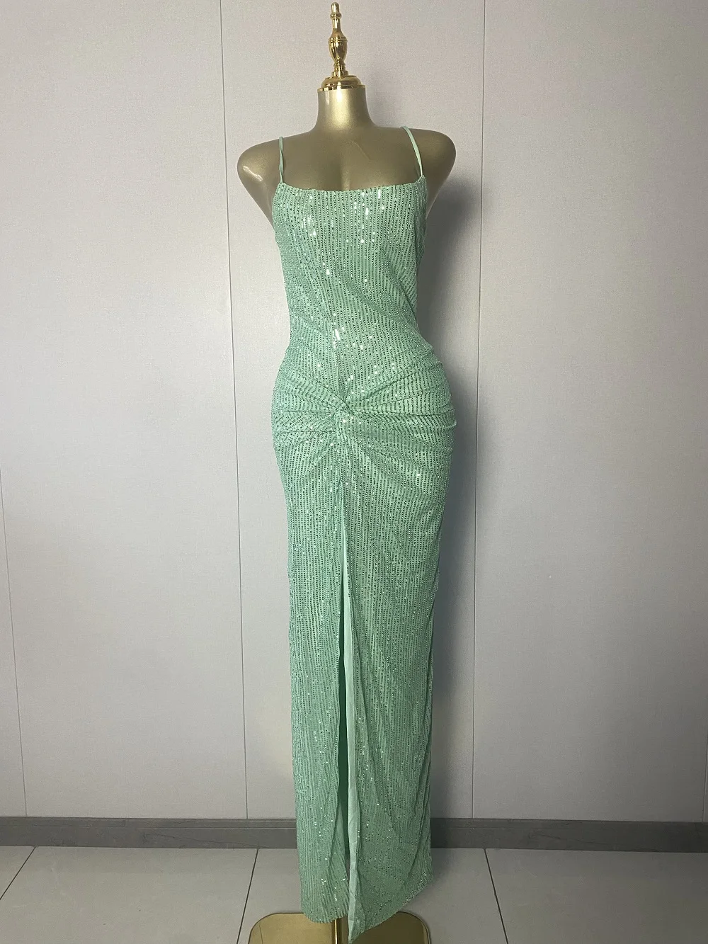 

New Women Luxury Sleeveless Sequins Ruched High Split Green Dress 2025 Elegant Evening Club Luxury Birthday Party Dresses