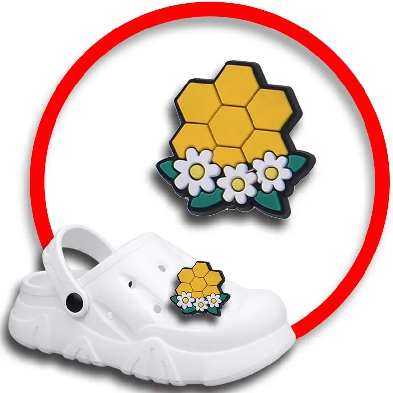 Sapato Charms for Crocs Sandálias para Mulheres e Homens, Bee Honey, Hive, Tamancos Pins, Decorações de Sapatos, Acessório, Emblemas, Meninas, Crianças, Sapatos Acessórios