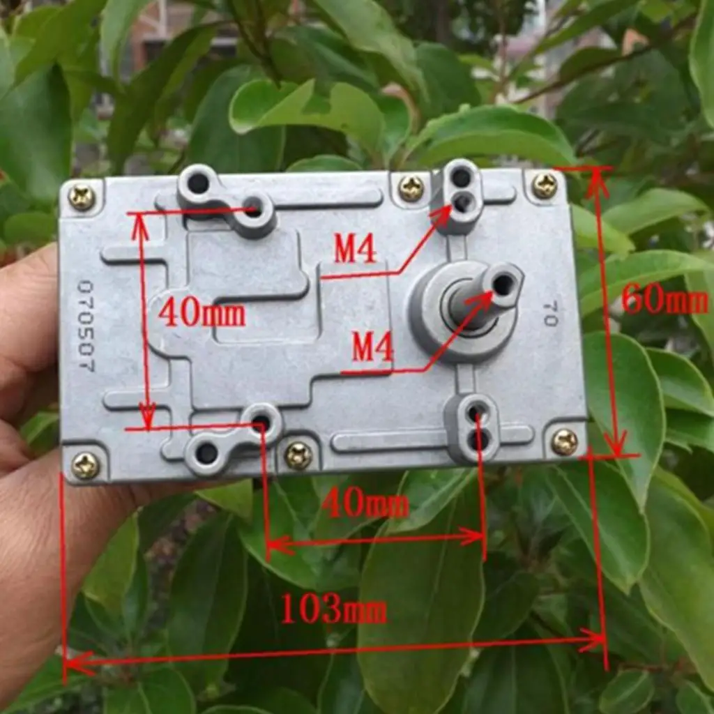 DC Gear Reduction Motor 12V 24V Turbine Worm High Torque Metal Electric Machine for Curtain Model Application view 2