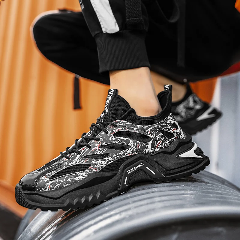 

Daddy Shoes Men Live Broadcast Fashion Trend Board Shoes Versatile Light Luxury Hong Kong Style Soft Sole Sports Trend Shoes