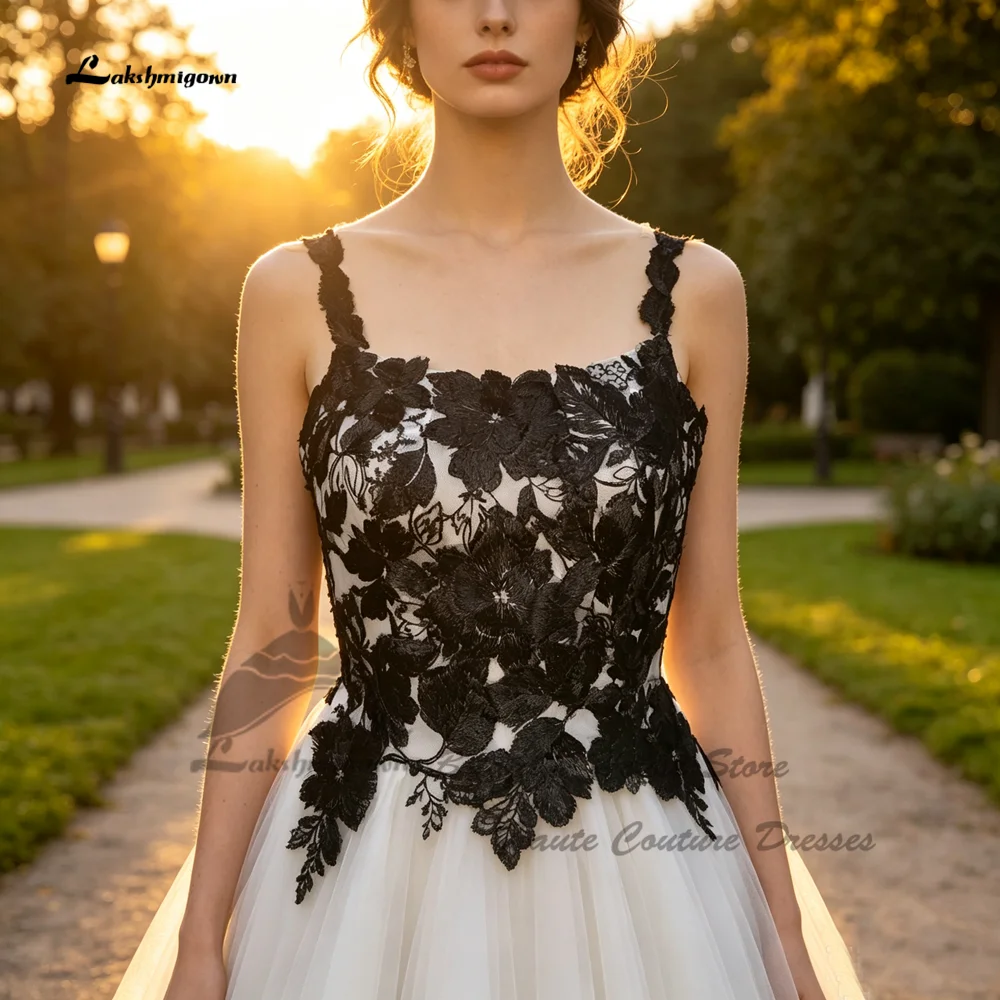 Lakshmigown Vintage Burgunderrote und Schwarze Hochzeitskleider 2026 Elegante Kirchenbrautkleider mit V-Ausschnitt, Perlenstickerei und Spitzenapplikationen nach Maß – Detail 6