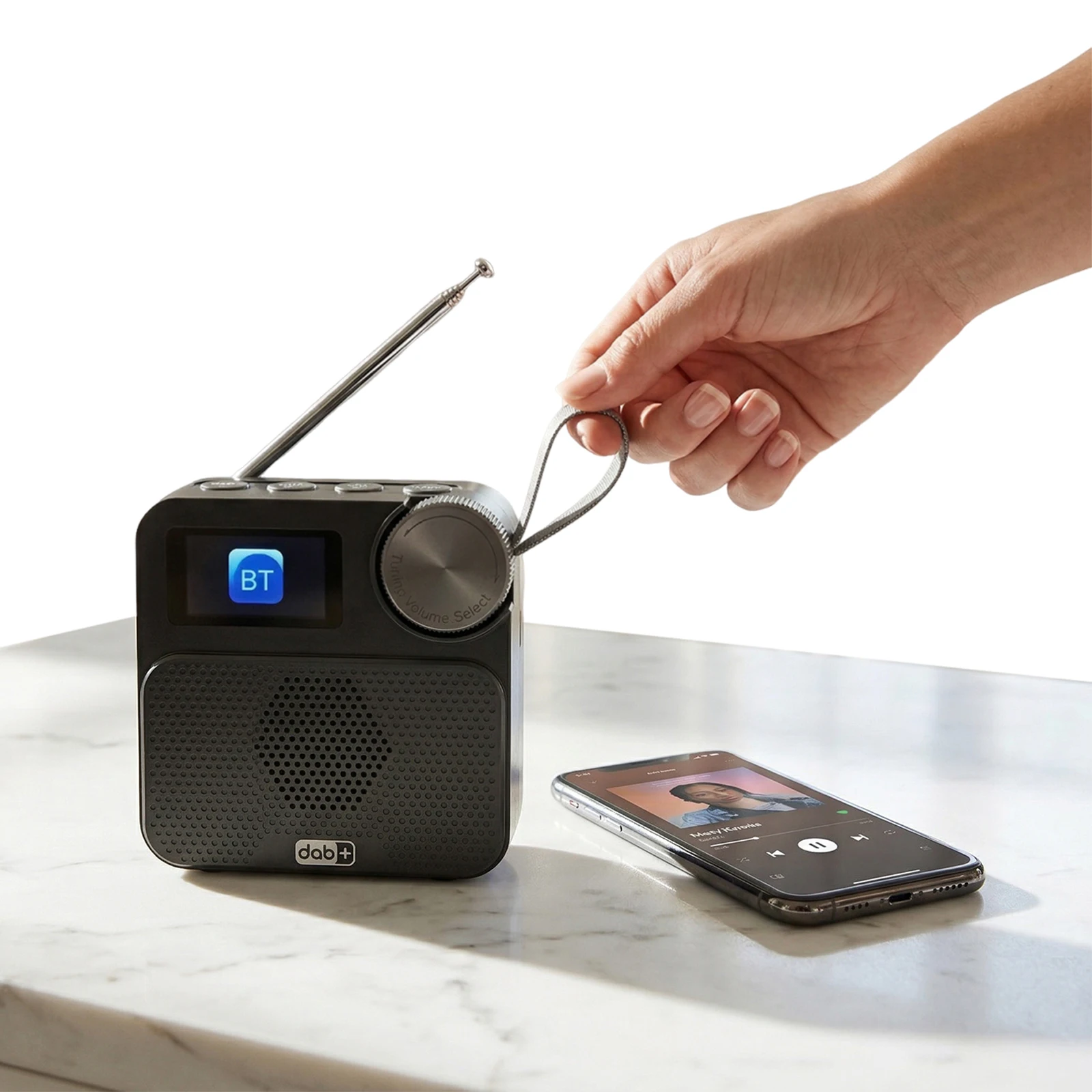 

Bluetooth-совместимое цифровое радио с встроенным аккумулятором, портативное FM-радио с цветным дисплеем 1,47 дюйма, внешняя антенна, динамик
