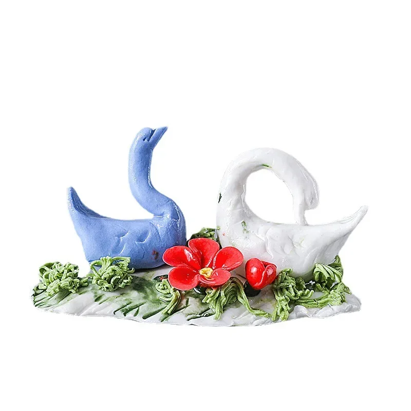 

Ceramic tabletop ornaments, creative light luxury porcelain flowers, wedding gifts for couples