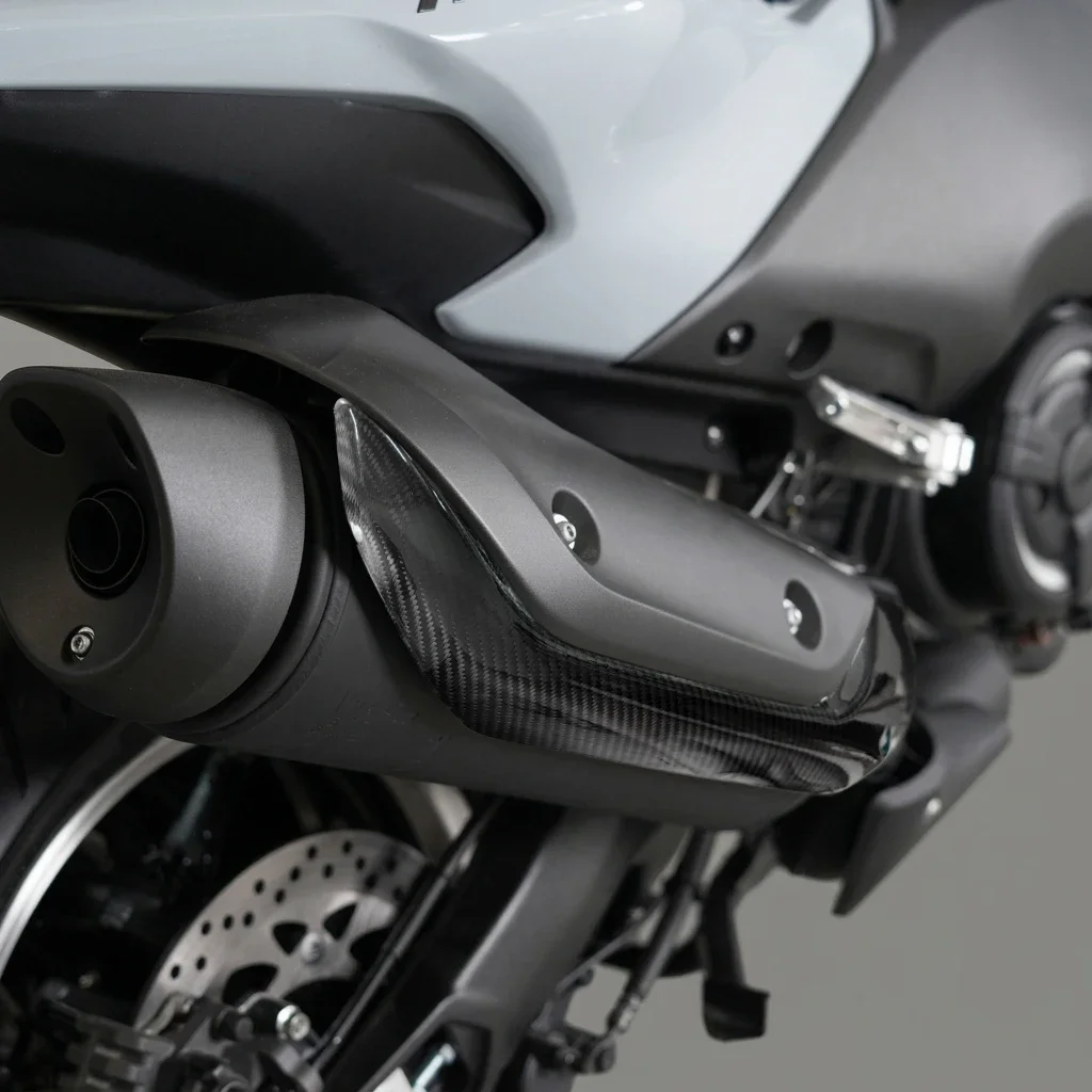 Carbon Fiber Motorcycle Tail Exhaust Pipe Cover for YAMAHA TMAX 530 560 2017-2026 Durable And Stylish Upgrade Accessory
