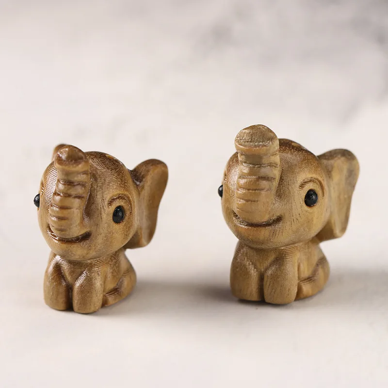 Miniature Decoration figurines for interior Natural sandalwood DIY craft gift carving cute small elephant home decoration