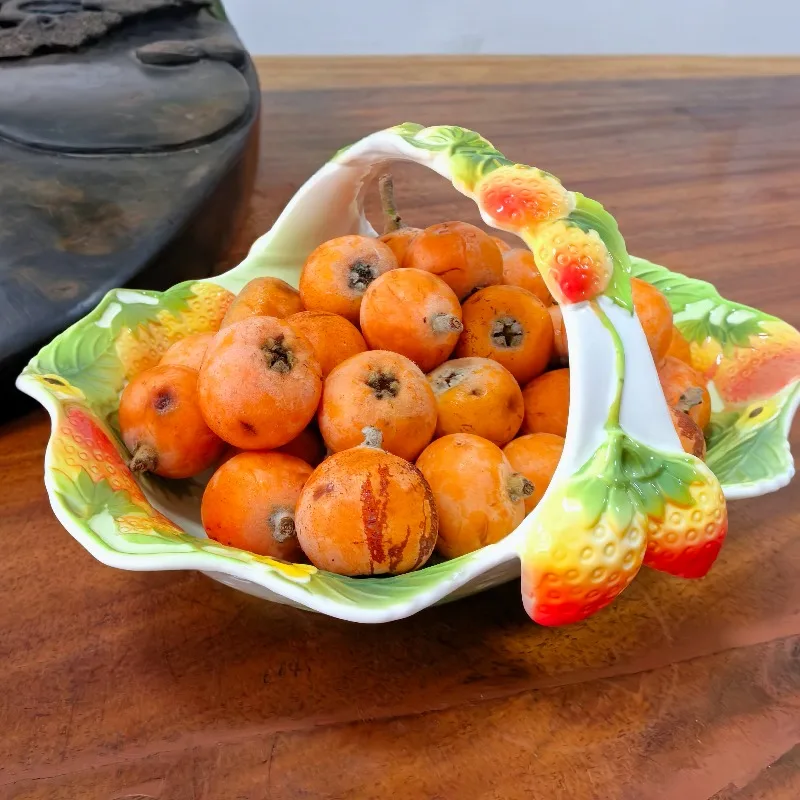 

Hand painted underglaze ceramic fruit basket fruit plate household living room coffee table fruit plate creativity