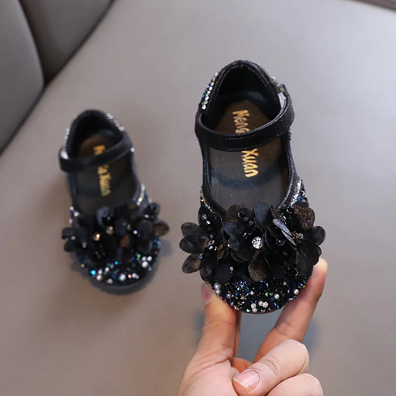 Girls\' Rhinestone Shoes 2024 New Children\'s Princess Shoes Soft Flower Kids Pearl Party Performance Shoes Sequin Show J192