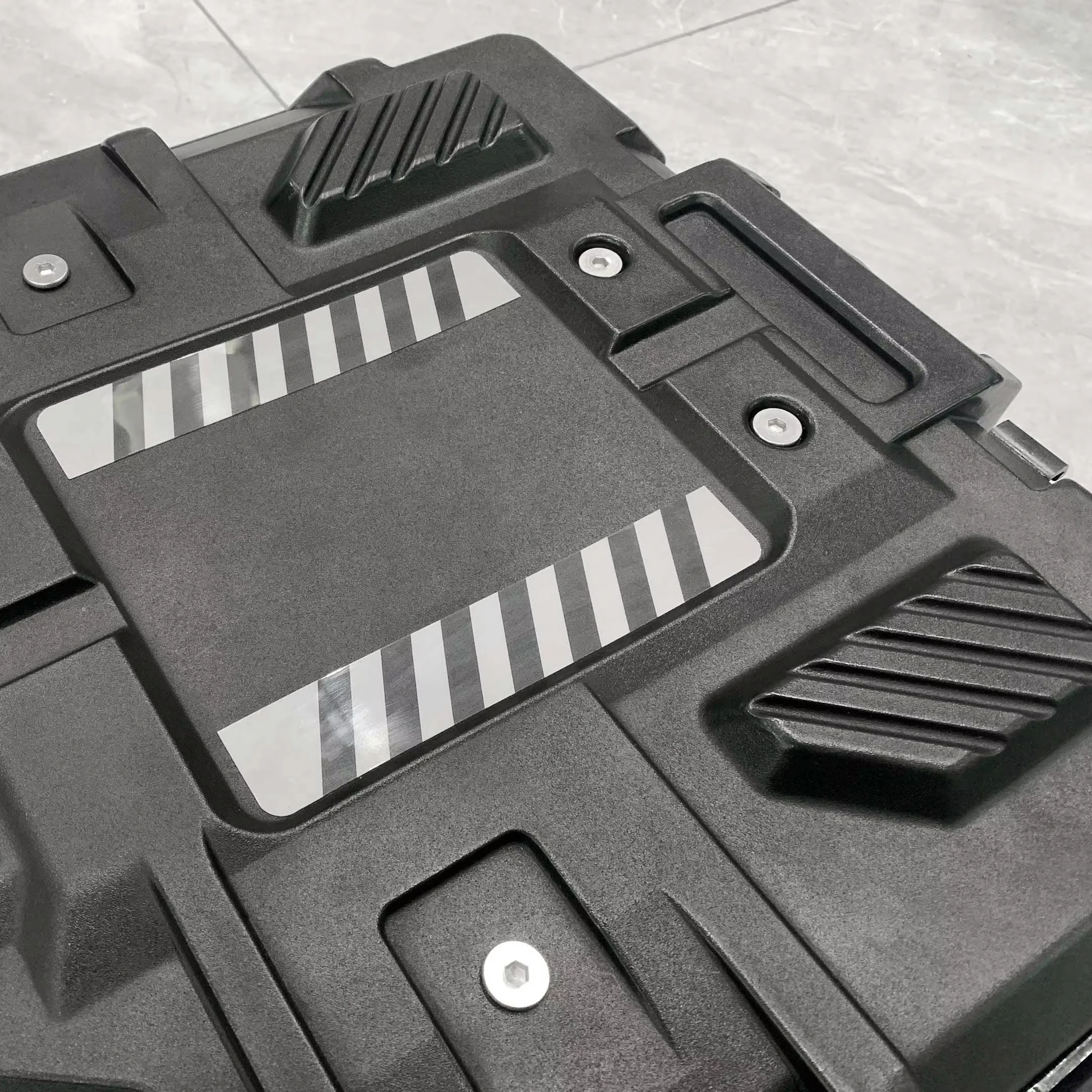 

21 Years High Strong Automotive Rooftop Box 4x4 Off Road Roof Storage Bin Car Roof Luggage Box