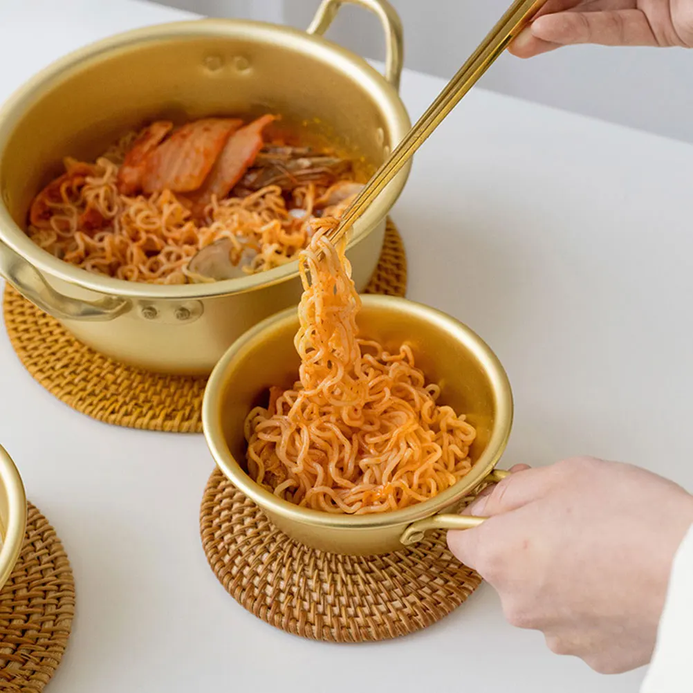 

1Pcs Korean Style Aluminum Bowl Gold Color Handle Anti-Scald Non-Slip Bottom Soup Rice Wine Bowl Home Tableware Microwave Safe