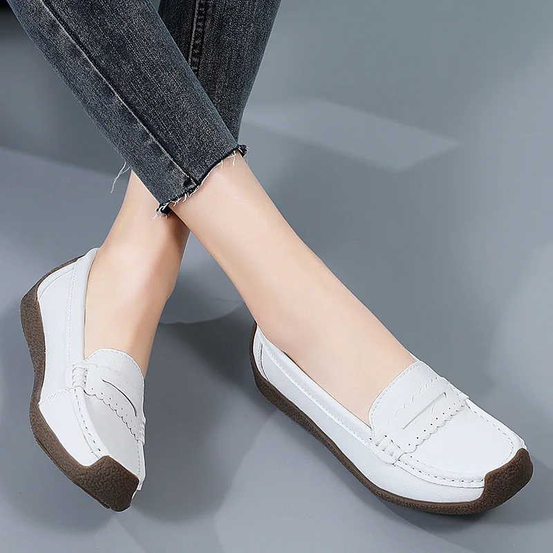 Women Shoes Soft Leather Shoes Flat Loafers Women's Moccasins Casual Zapatos Mujer Flats Female Footwear Big Size 43 44 WSH5121