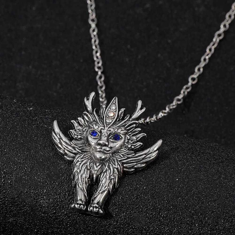 Vintage Gothic Metal Necklace White Ze Divine Beast Shan Hai Jing Pendant Punk Personality Style Party Accessory for Men