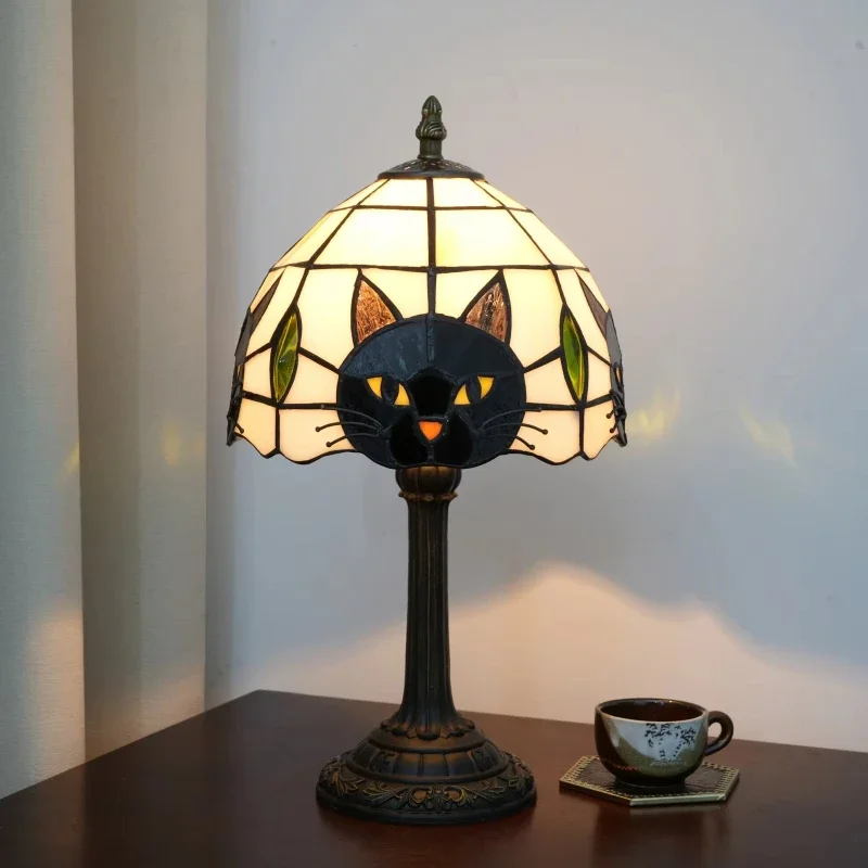 

Cute black cat table lamp retro stained glass animal base table lamp suitable for girl room bedroom bedside table decoration
