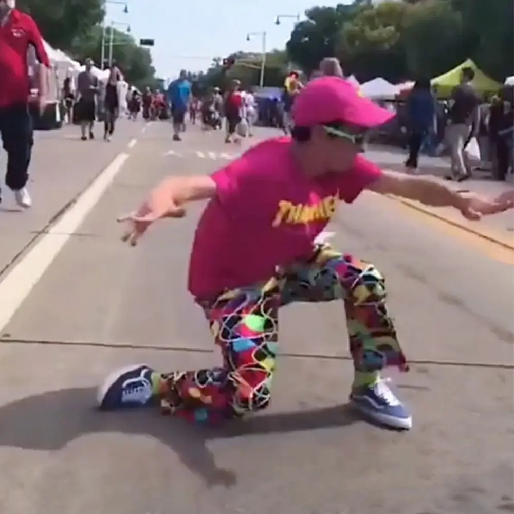 Full Framework Triangle Sunglasses Eye Protection Blue Ray Blocking Hip Hop Style Sunglasses Ultralight Eyeglasses for Unisex