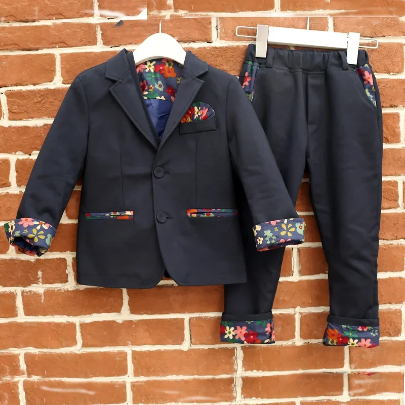 Children's Clothing  Spring New Korean Style Boy's Tailored Suit  Small Suit Three-Piece Set  Dresses of Bride Fellow Kids