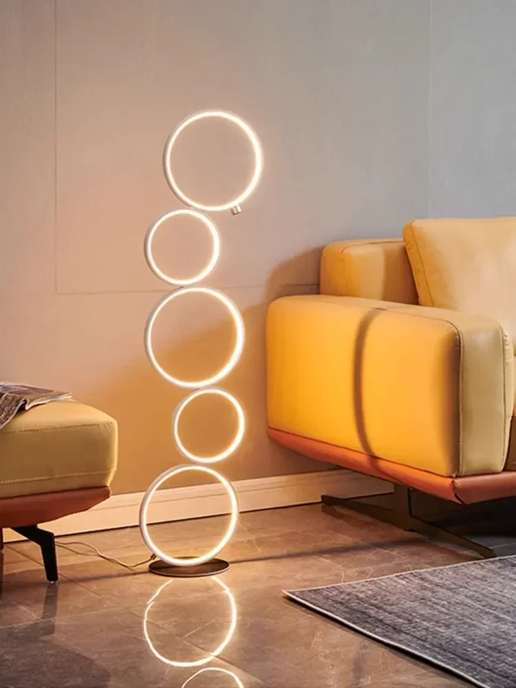 Nordic Creative Affordable Luxury Five-ring Line Touch Switch Floor Lamp Art Simple Atmosphere Sense Eye Protection LED Lamp