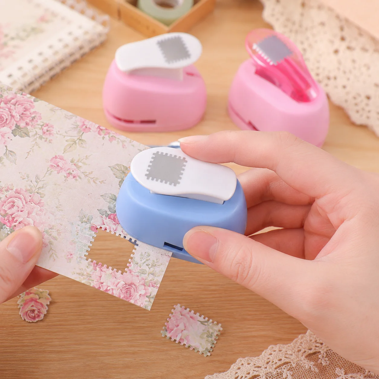 Simple And Portable Stamp Embosser, Lever-style Manual Punch For Easy Use, For Decorating Diaries And Scrapbooks, School Supplie view 4