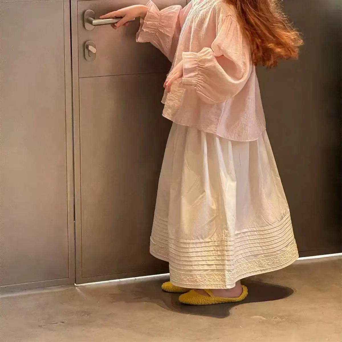 

2026 Spring and Summer New Korean Children Clothing Girls Half Skirt Solid Lace Casual Versatile Skirt