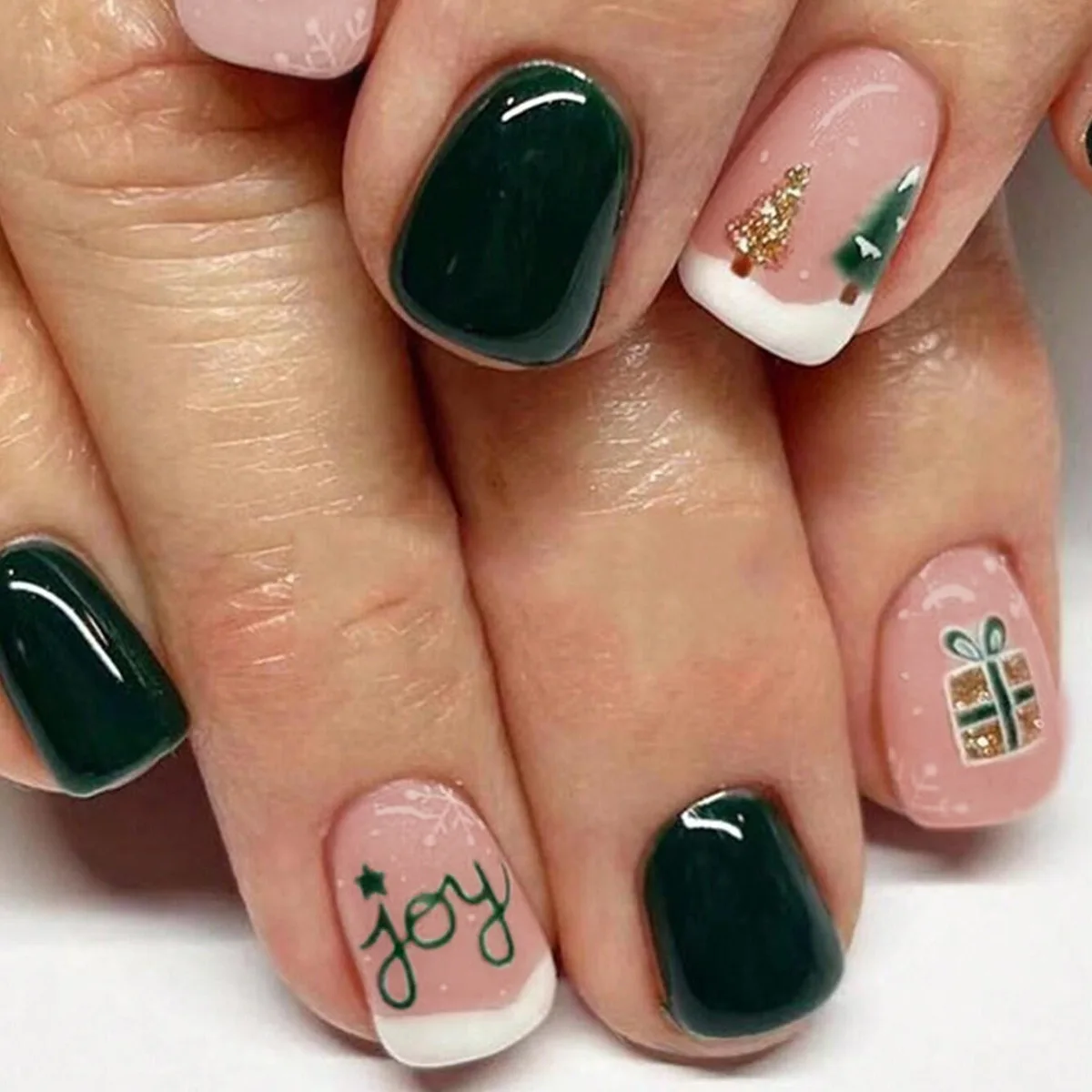 

Christmas Armor Christmas Tree Letters Christmas Nail Plates Instagram Style Fake Nail Plates Fake Nail Plates