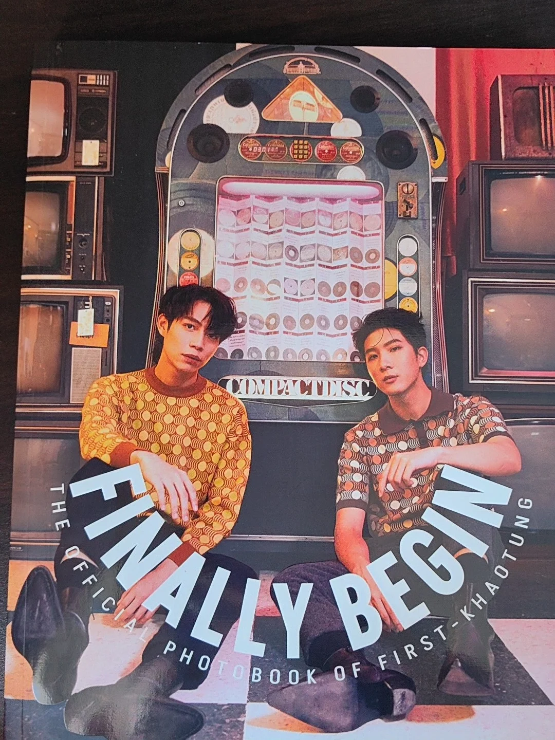 المسلسل التلفزيوني للدراما التلفزيونية كوكانه الكسوف الأول أزياء خوتونغ الرسمية أبدًا في كتاب الصور #4