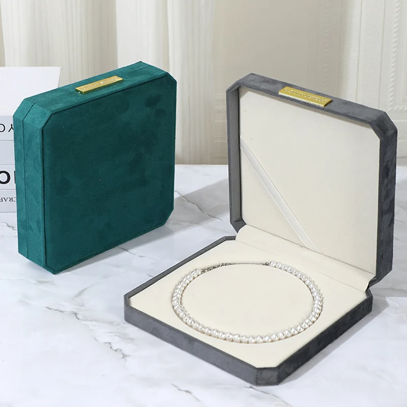 

Octagonal Velvet Jewelry Box for Pearl Necklace - Casual Pure Color Gift Packaging, Mother's Day Present