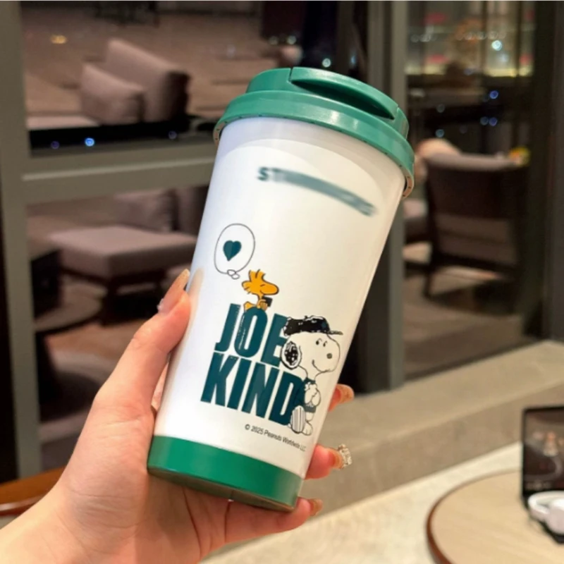ในสต็อกหลายสีอะนิเมะ Snoopy แก้วกาแฟสแตนเลส 500ml ความจุสูง Kawaii น่ารักเดสก์ท็อปถ้วยเหมาะสําหรับของขวัญวันเกิด