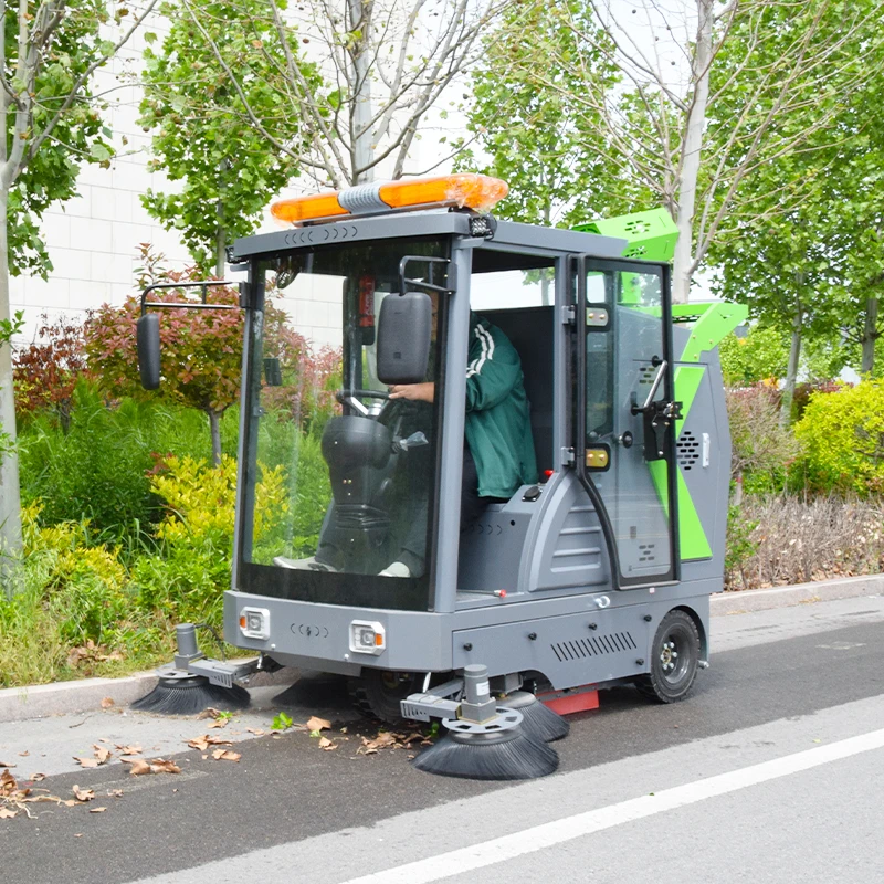 Professional Battery-Powered 48V Self-Propelled Ride-On Street Sweeper 2000mm Width Floor Sweeper Burnishing Use for Municipal