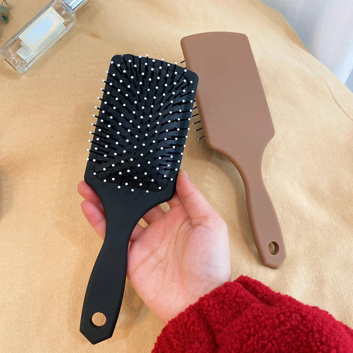 Ins Simple Solid Color Comb Anti-static Massage Comb Student Air Cushion Airbag Comb Styling Hairdressing Tools Barber