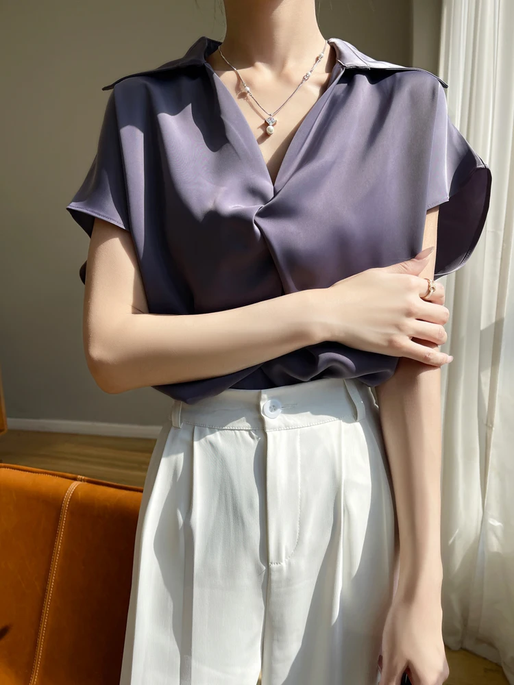 Women's Silk Satin Short-Sleeved Shirts Ladies Turn-Down Collar Loose Pullover Solid Color Casual Wild Thin Blouse Summer 2024