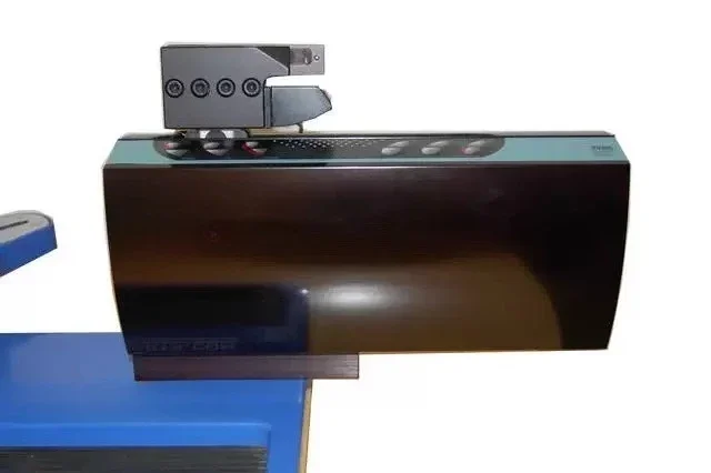 Tennis racket threading machine Badminton racket threading machine Computer wire pulling machine
