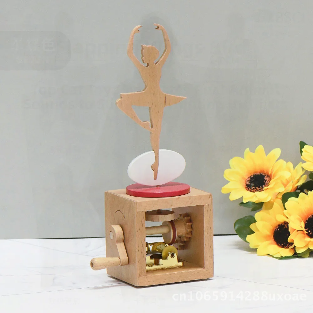 Creative Fox Rolling Pin Dance Ballet Solid Wood Hand-Cranked Music Box Ornament European Style Beech Wood Craftsmanship