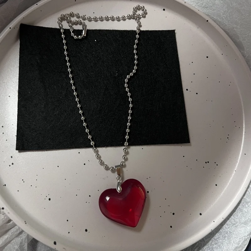 فاسق القوطية الأحمر الزجاج الصليب القلب قلادة اللؤلؤ قلادة للنساء الرجال الهيب هوب Y2K 90s قصيرة المختنق حُليات المجوهرات اكسسوارات