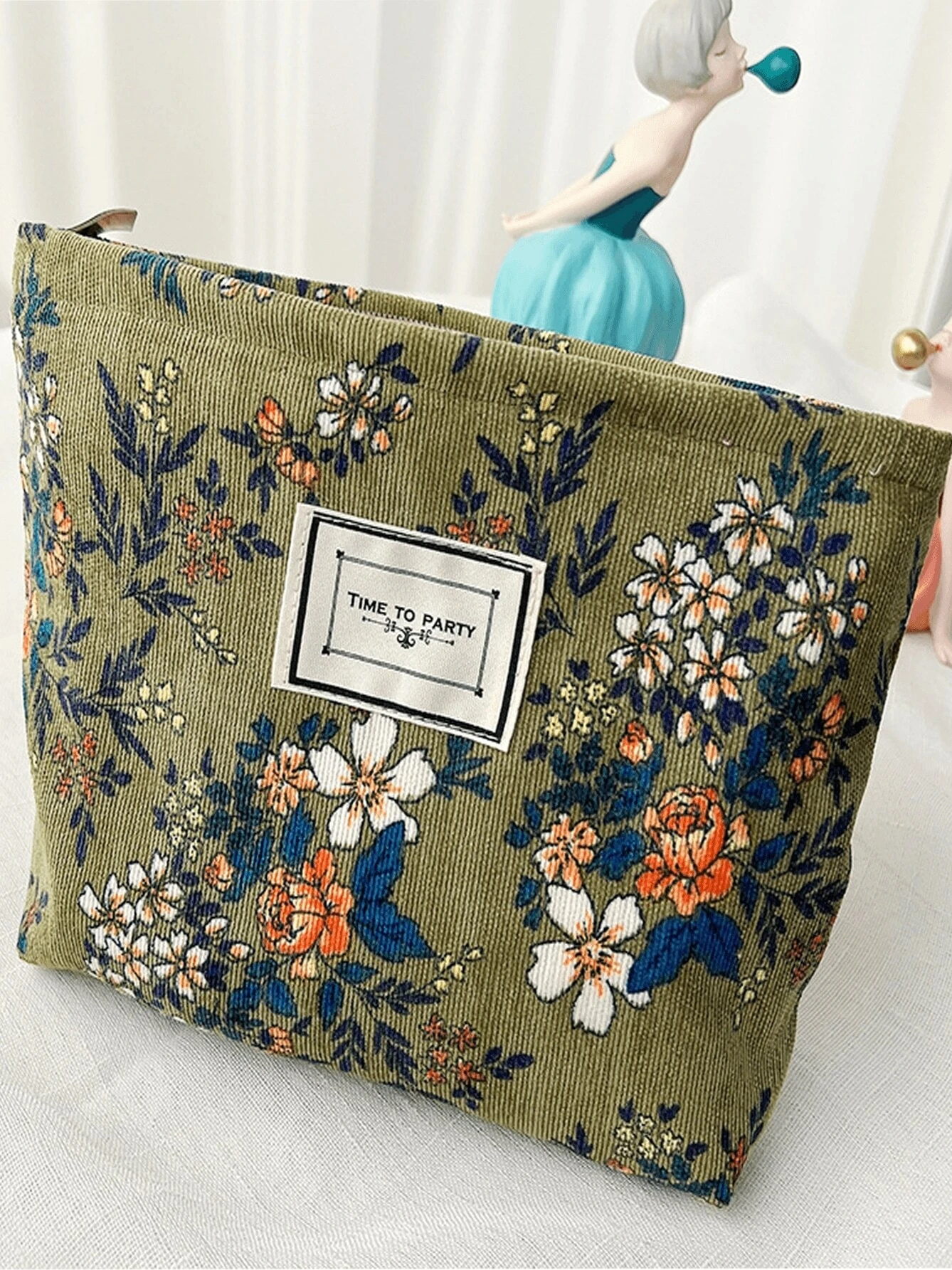 Oliwkowo-zielona kosmetyczka zapinana na zamek błyskawiczny z kwiatowym nadrukiem Vintage wzór sztruksowa kosmetyczka wielofunkcyjna przenośna torba