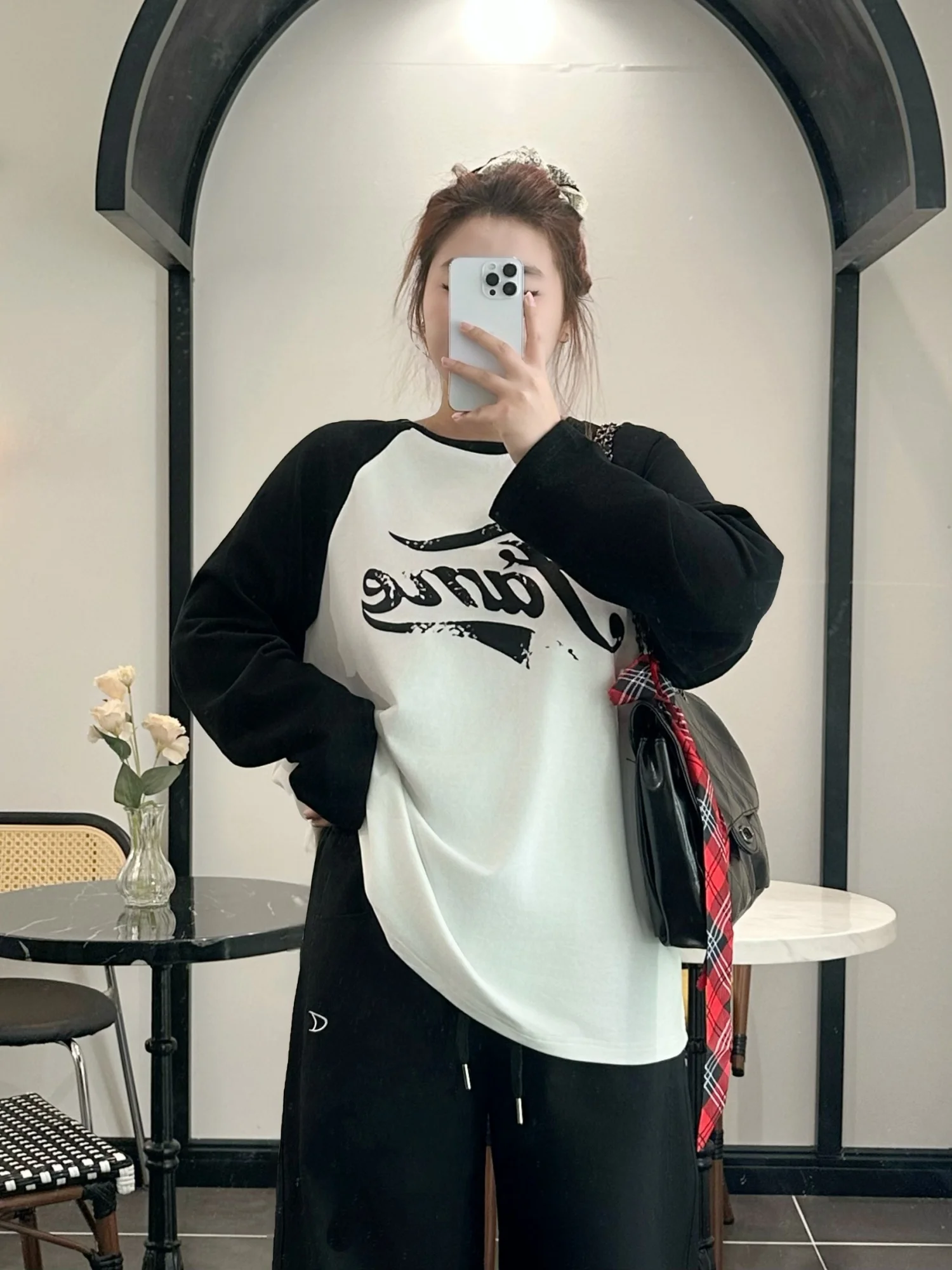 

Loose Long Sleeve Letter Print Base Shirt Color Block Slimming T-Shirt for plus Size Women Spring Commute Style Cotton Polyes...