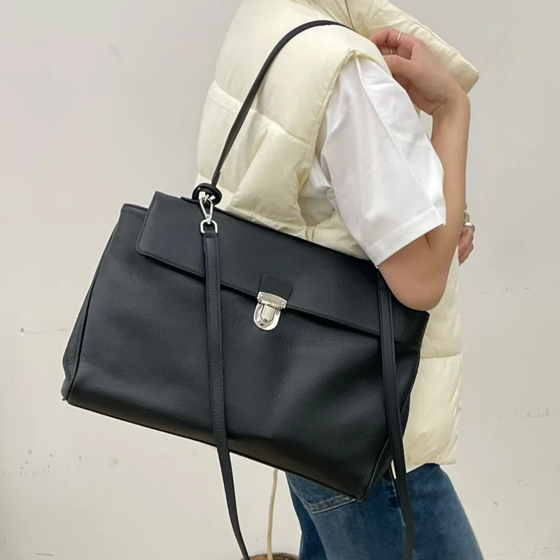 حقائب رسول جلدية أصلية مخصصة بأحرف أولى للنساء حقائب يد ومحافظ فاخرة من تصميم مصمم 2026 جديدة من جلد البقر الطبيعي مع قفل قلاب وحقيبة كتف تحت الإبط جودة عالية ًالشحن مجانا وصول الشحن السريع