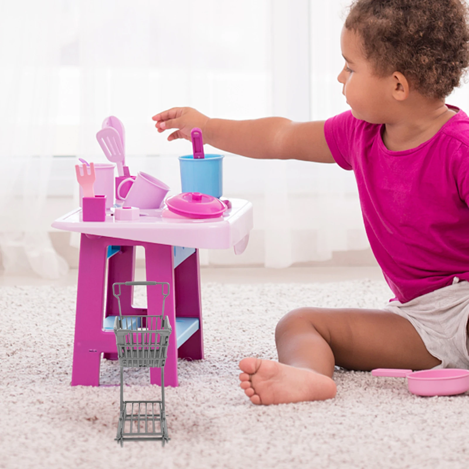 1 peça mini cesta pequena rosa pequena para crianças com alça   Carrinho grande   Carrinho de compras   Forro de compras   Carrinho minúsculo   Carrinho em miniatura   Mini