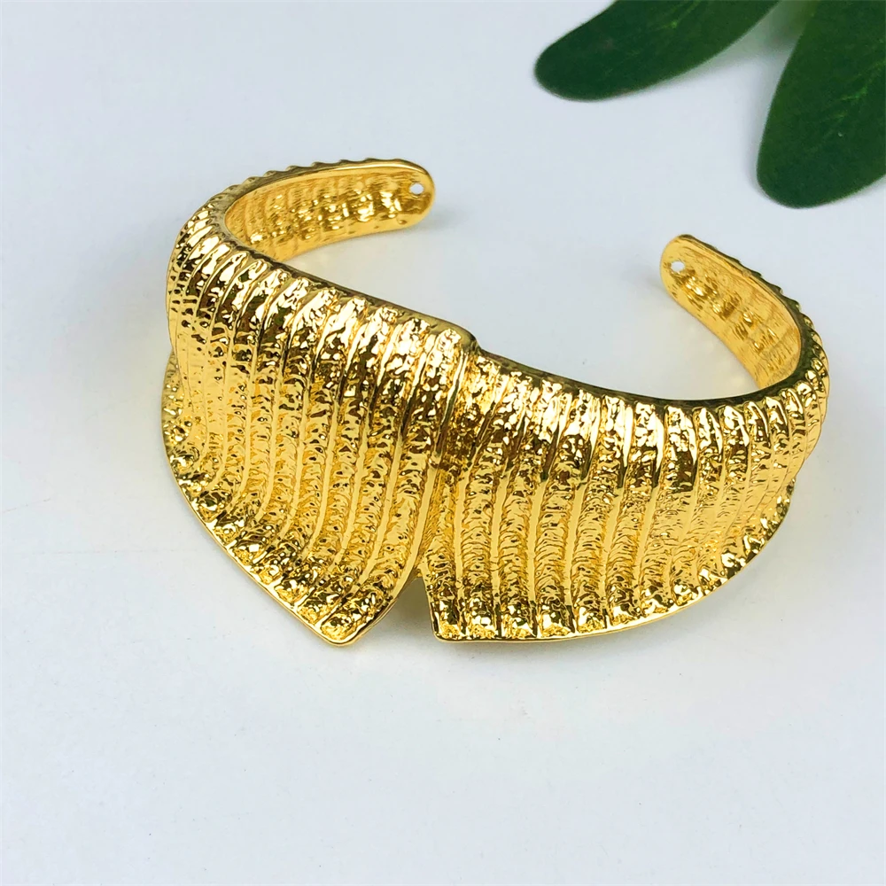 Thumbnail 4 - #4 Gold-Plated Necklaces Comparison Guide