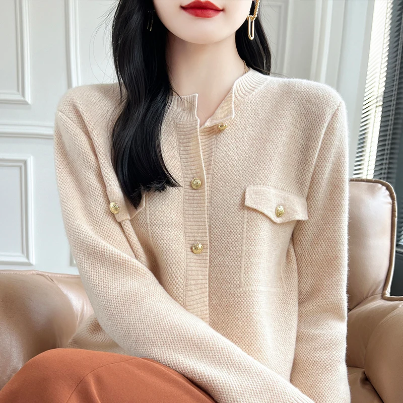 

Женский вязаный кардиган с круглым вырезом, 100% чистая шерсть, большой размер, маленькая ароматная куртка, модное свободное теплое пальто, жаккардовая базовая рубашка